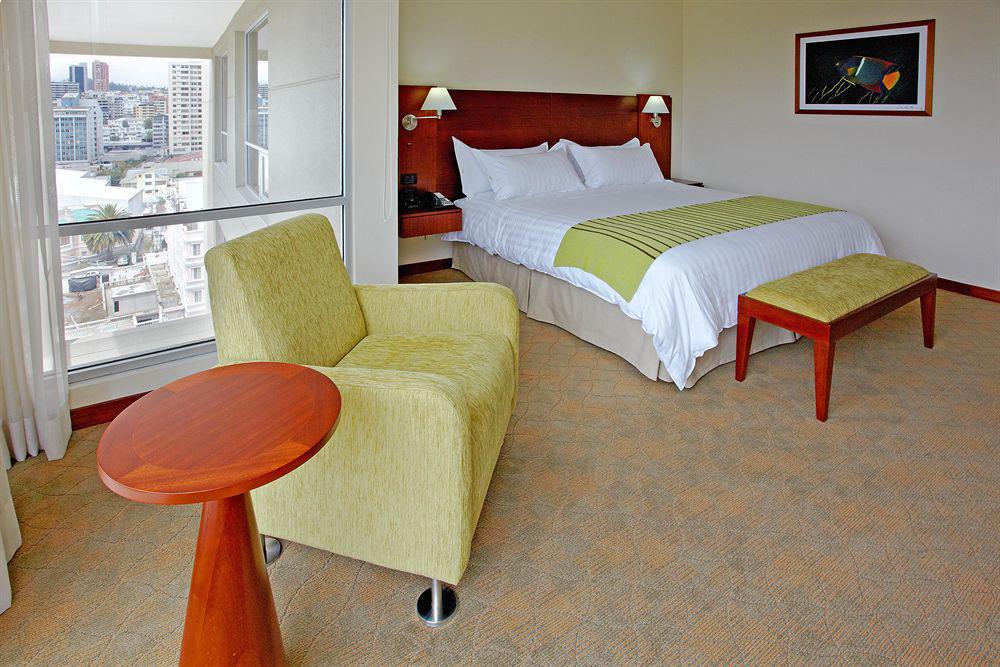 Holiday Inn Express Quito By Ihg Pokoj fotografie